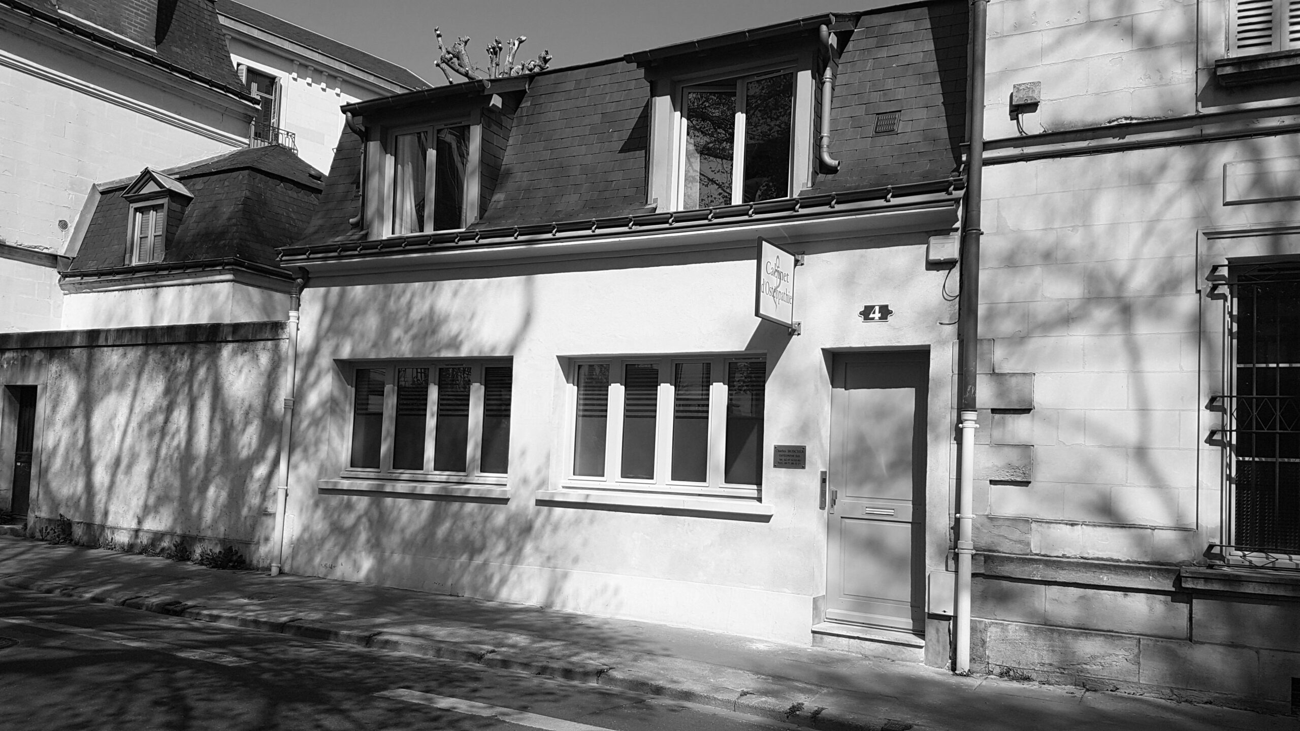 Photo façade principale cabinet d'ostéopathe et d'un appartement